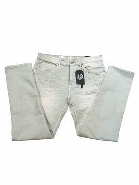 Men’s jeans.